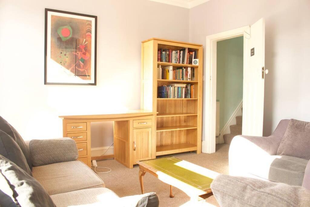 Comfy Private Room Near Mcr Centre Манчестър Екстериор снимка