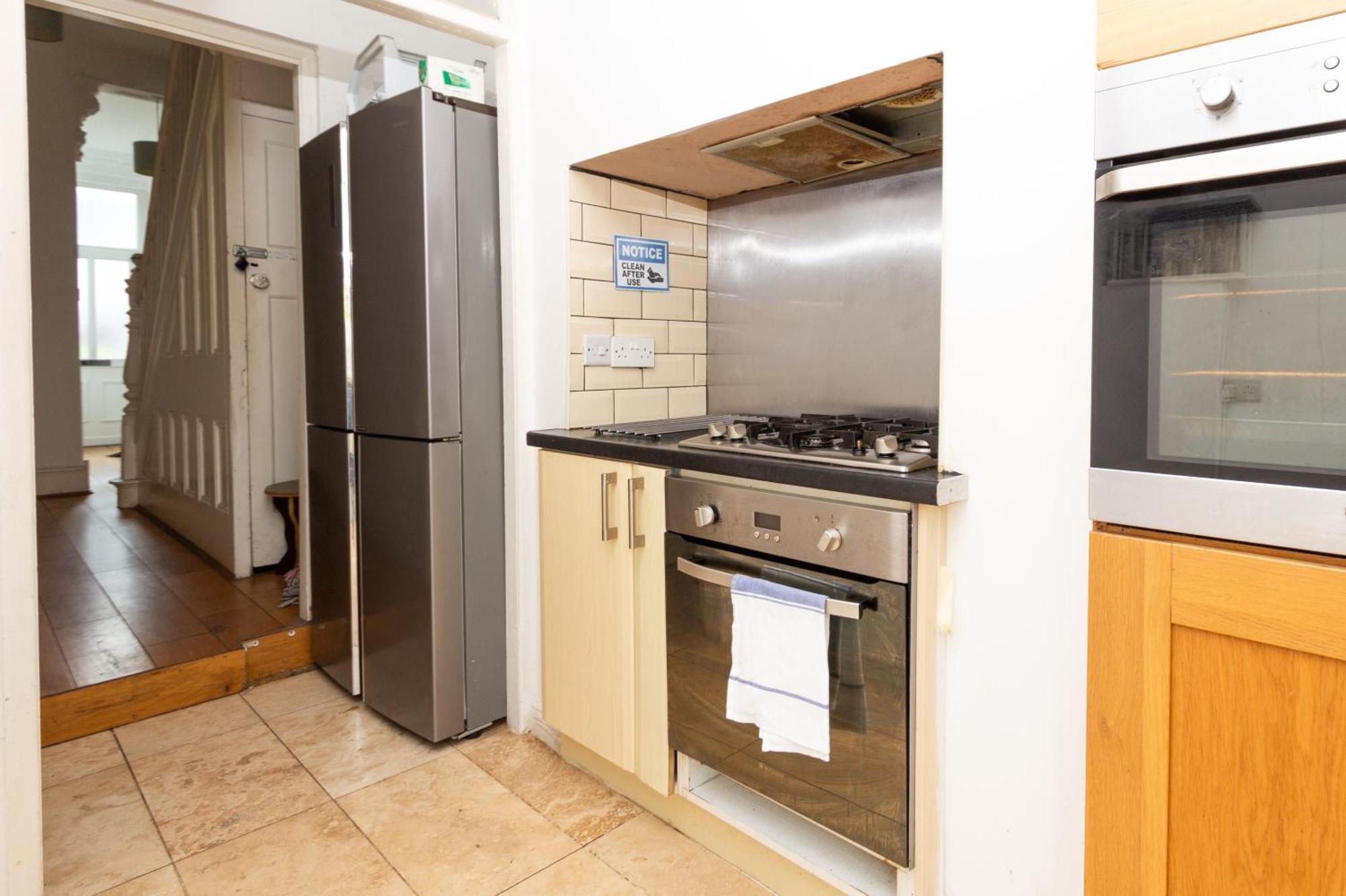Comfy Private Room Near Mcr Centre Манчестър Екстериор снимка